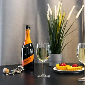 Rent Like - Srutowa 10 Breslau